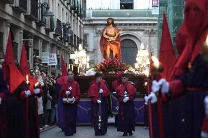 Un momento de la Procesión del Santísimo Rosario del Dolor.