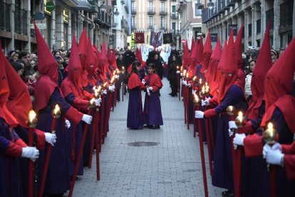 Un momento de la Procesión del Santísimo Rosario del Dolor.