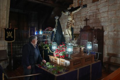 Santos Cardillo, Mayordomo de la cofradía del Santo Sepulcro. J.M.LOSTAU.
