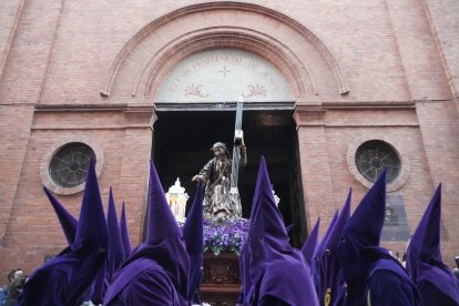 Un momento del Vía Crucis Procesional