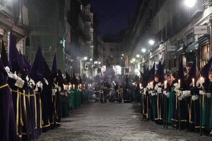 Un momento del Vía Crucis Procesional