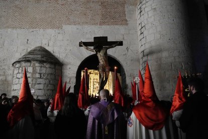 Un momento de la procesión del Cristo de las Mercedes de Valladolid.