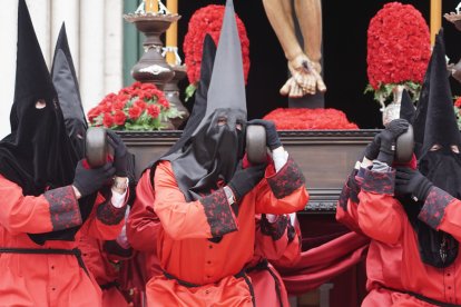 Procesión del Santísimo Cristo de la Preciosísima Sangre y María Santísima de la Caridad.