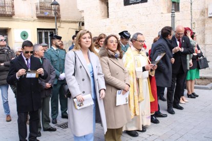 Bajada del ángel en Peñafiel en Domingo de Resurrección