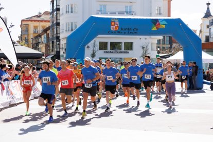 Carrera y marcha inclusivas por el Día de Castilla y León en Soria