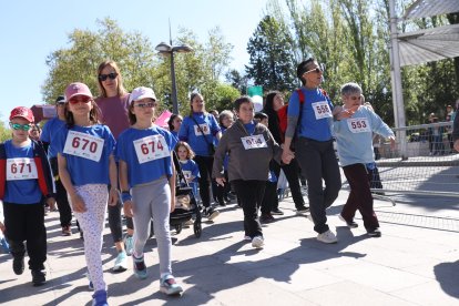 Carrera solidaria con motivo del día de Castilla y León celebrada en Zamora.
