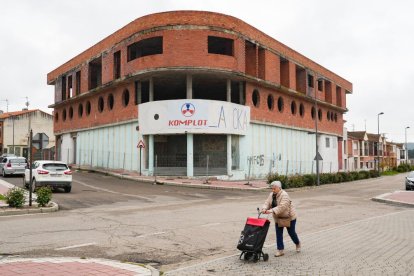 Mítica discoteca Komplot en la que se han celebrado grandes conciertos ahora abandonada.