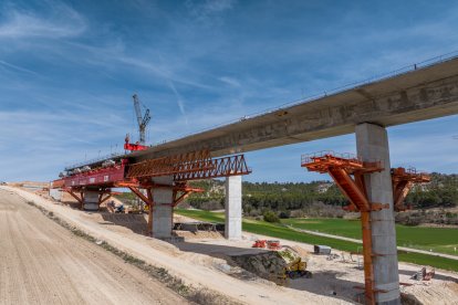 Obras de la A-11 en el tramo Olivares-Quintanilla.
