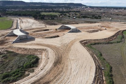 Obras de la A-11 en el tramo Olivares-Quintanilla.