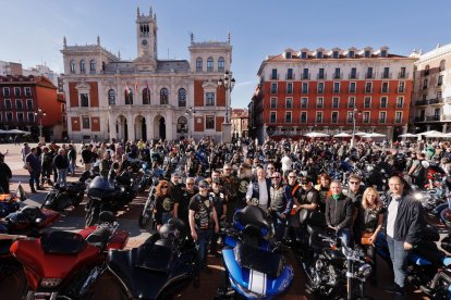 Concentración de Harley-Davidson en Valladolid