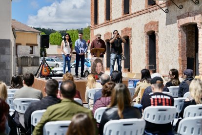 El libro de homenaje a Esther, un clamor para que se haga Justicia.