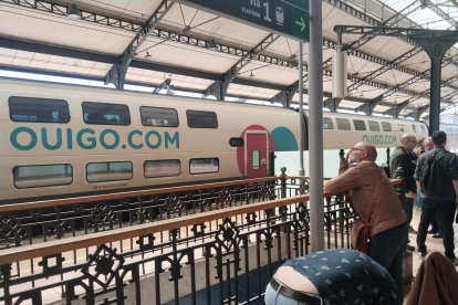 Caos en la estación de trenes de Valladolid por el apagón.