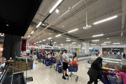 Estado de Vallsur y Rio Shopping durante el apagón