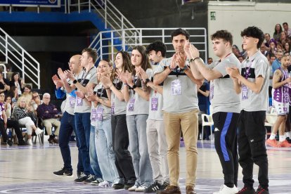 Imagen del UEMC Real Valladolid Baloncesto-Menorca, el partido que lleva al descenso.