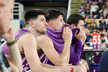 Imagen del UEMC Real Valladolid Baloncesto-Menorca, el partido que lleva al descenso.
