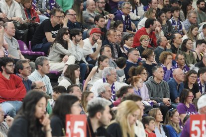 Imagen del UEMC Real Valladolid Baloncesto-Menorca, el partido que lleva al descenso.