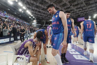 Imagen del UEMC Real Valladolid Baloncesto-Menorca, el partido que lleva al descenso.