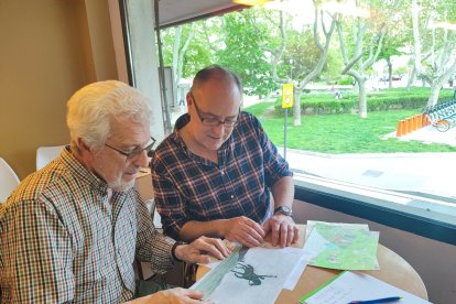 Jurado español con el artista Miguel Ángel Soria