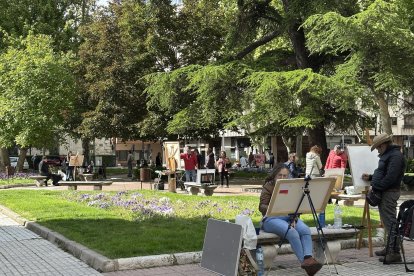 Participantes en la Plaza del Colegio Santa Cruz