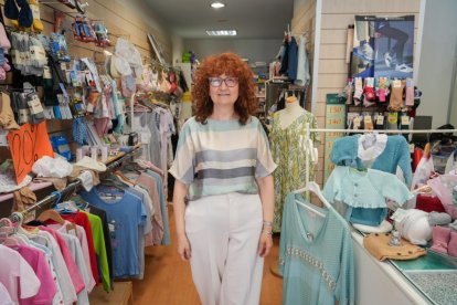 Marisol de La Fuente, dueña de la tienda de lencería Pau Mon, en el número 15.