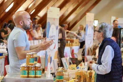 Segunda jornada de la Feria Dulcería de Valladolid.