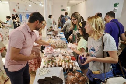 Segunda jornada de la Feria Dulcería de Valladolid.