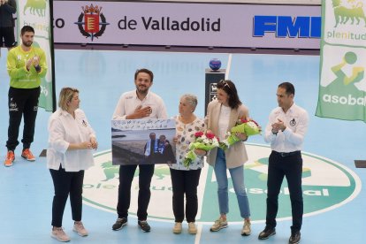 Homenaje a Enrique López Ramírez.