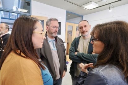 Exposición de los Celtas Cortos en el IES Delicias con motivo de su 25 aniversario