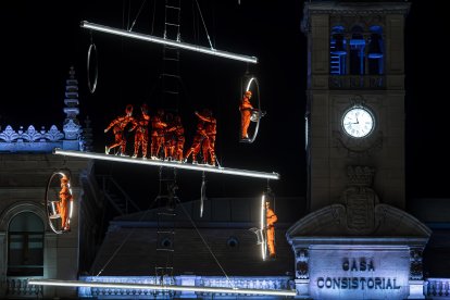 Actuación de la compañía 'Odyssée verticale'