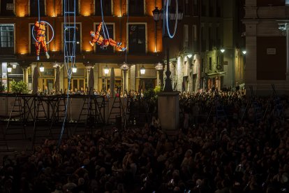 Actuación de la compañía 'Odyssée verticale'