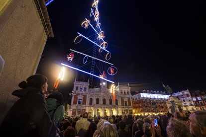 Actuación de la compañía 'Odyssée verticale'