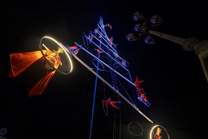 Actuación de la compañía 'Odyssée verticale'