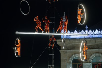 Actuación de la compañía 'Odyssée verticale'