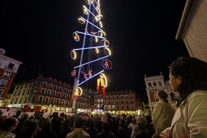 Actuación de la compañía 'Odyssée verticale'
