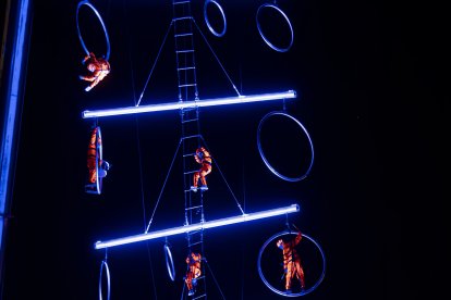 Actuación de la compañía 'Odyssée verticale'