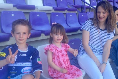 Público en el José Zorrilla para presenciar la final de Copa entre VRAC y Chami.