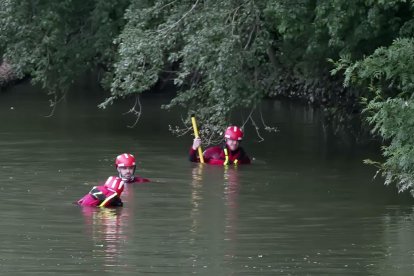 Labores de búsqueda en el río Pisuerga para encontrar a un joven de 25 años