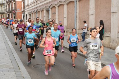 Carrera Popular la Antigua por las calles de Valladolid.