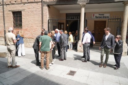 Misa funeral de Luis Sanz en la Iglesia de Santiago Apóstol