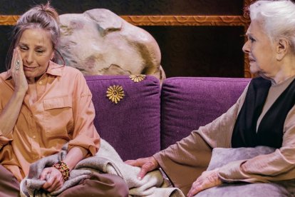 Natalia Dicenta y Lola Herrera en 'Camino a la Meca'