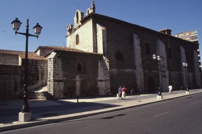 Iglesia Santa Clara de Asís en la década de los 90