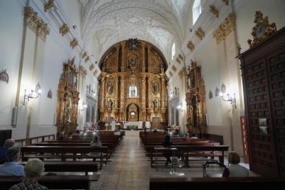 Parroquia de Santa Clara de Asís, en la calle Santa Clara en la actualidad