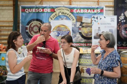 IV Feria europea del Queso de Serrada