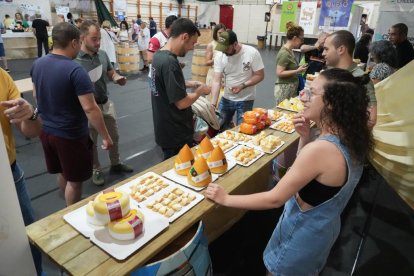 IV Feria europea del Queso de Serrada