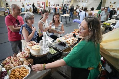 IV Feria europea del Queso de Serrada