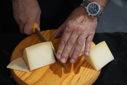 IV Feria europea del Queso de Serrada