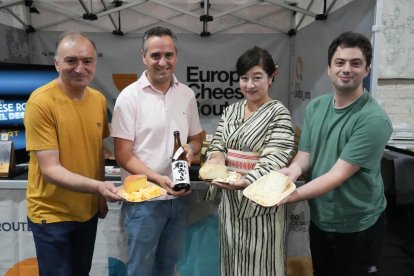 IV Feria europea del Queso de Serrada