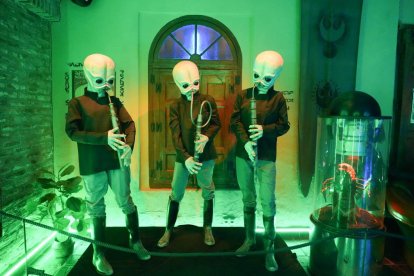 Famosa banda de la cantina de Mos Eisley, enclave mítico de la película original de 1977.