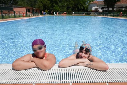 Primer chapuzón en la piscina municipal Juan de Austria, Valladolid