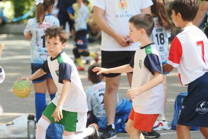 Día del Balonmano en la calle en la Acera de Recoletos.